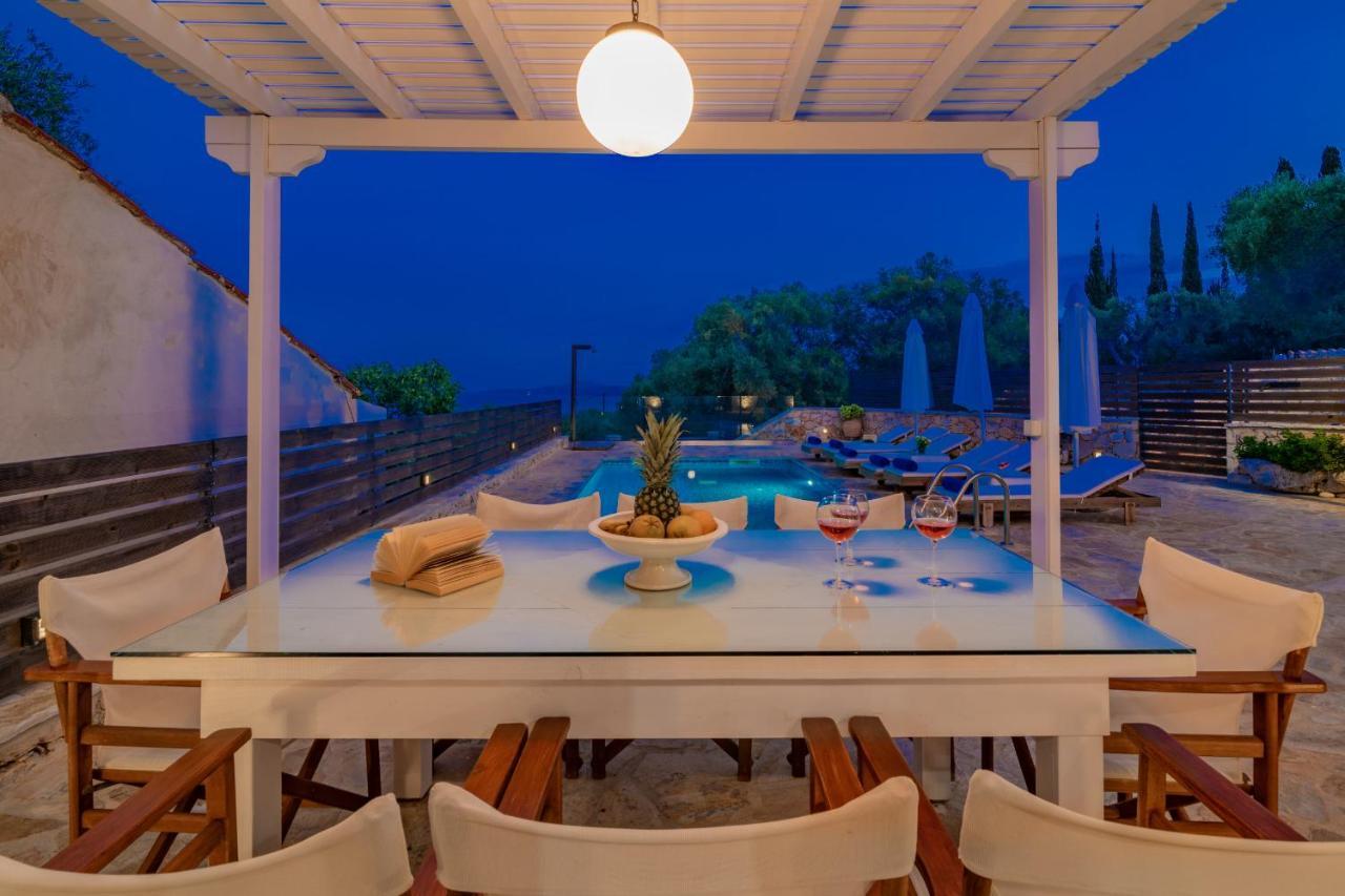 Villa Daniela - Private Pool And Serene Location, By Zantewize Koríthion Exterior photo